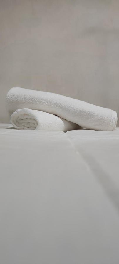 Tapia'S Rooms Big 卡塔尼亚 外观 照片